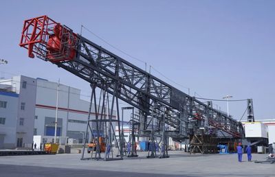 蘭石裝備公司承制ZJ50LDB鉆機順利起升