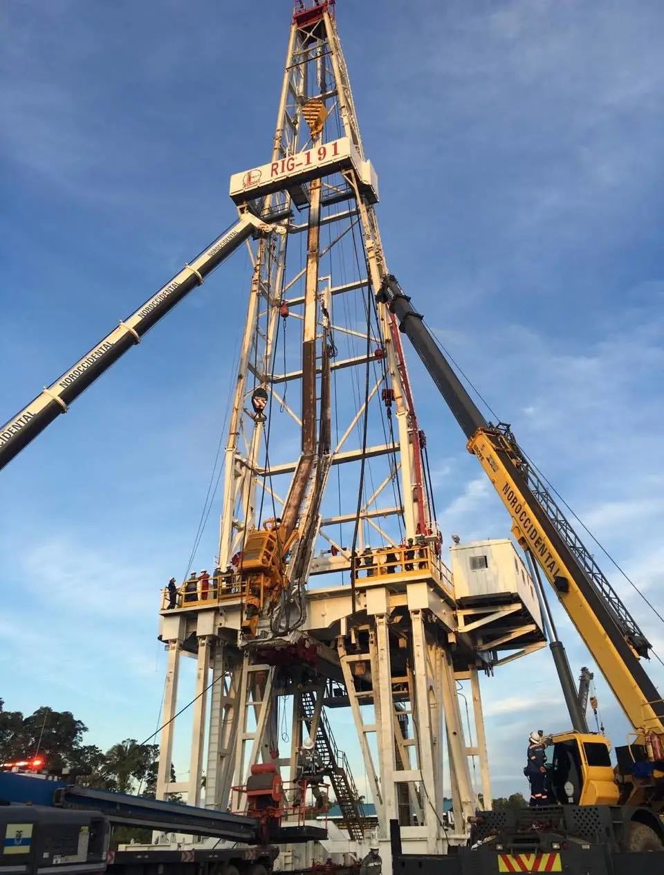 江漢石油工程公司厄瓜多爾項目第三部鉆機順利開鉆